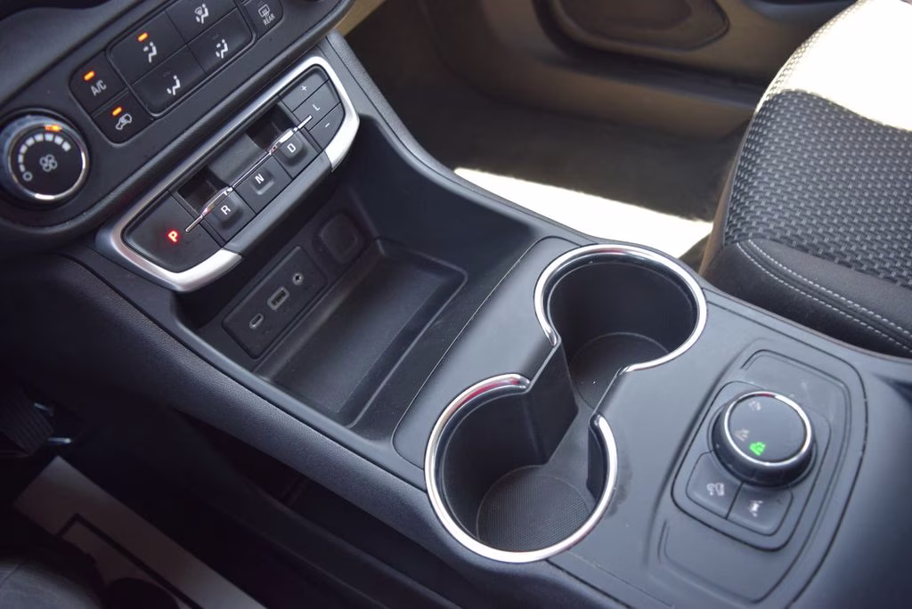 2024 Sterling Metallic GMC Terrain SLE AWD SUV
