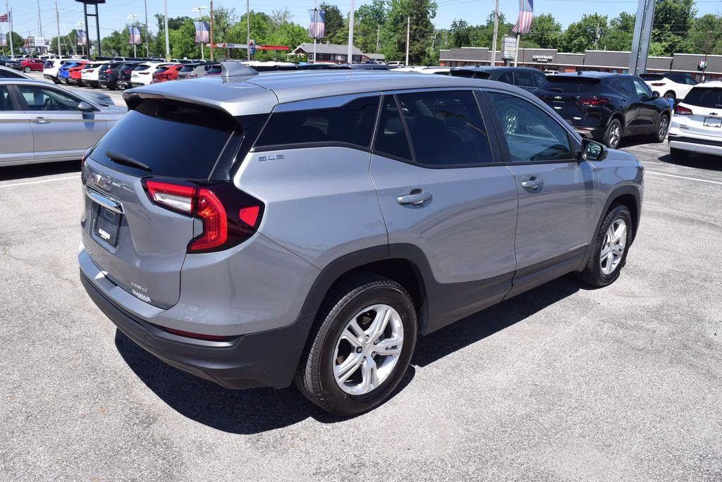 2024 Sterling Metallic GMC Terrain SLE AWD SUV