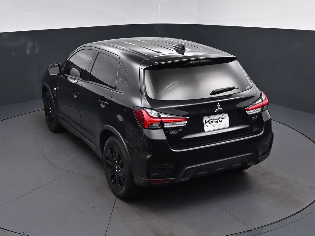2022 Black Mitsubishi Outlander Sport 2.0 LE 4X4 SUV