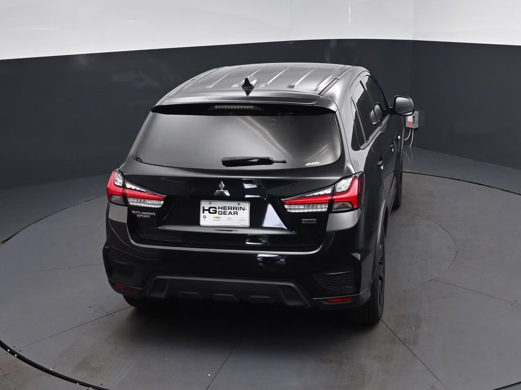 2022 Black Mitsubishi Outlander Sport 2.0 LE 4X4 SUV