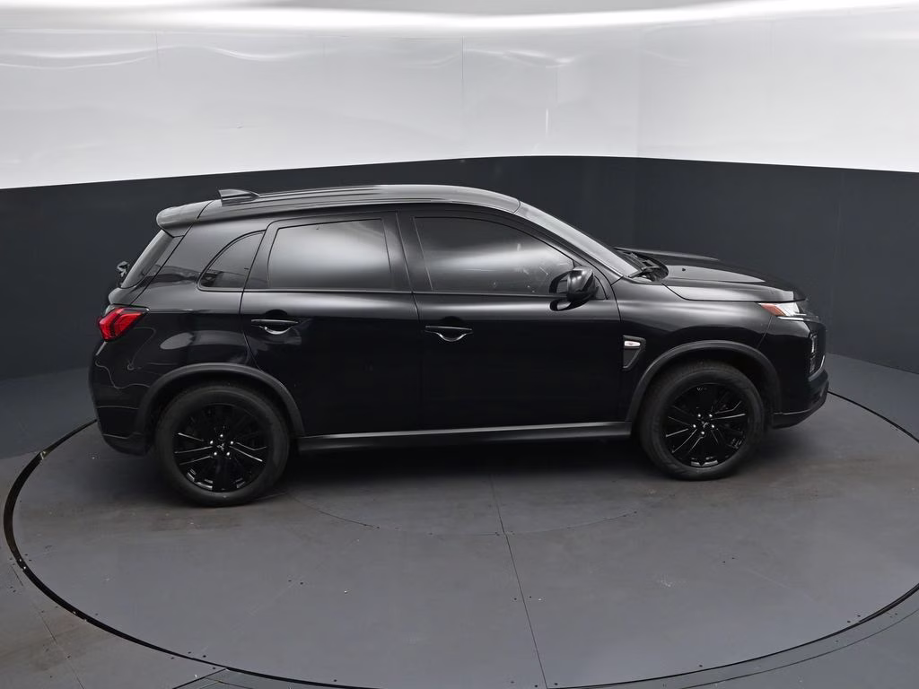 2022 Black Mitsubishi Outlander Sport 2.0 LE 4X4 SUV