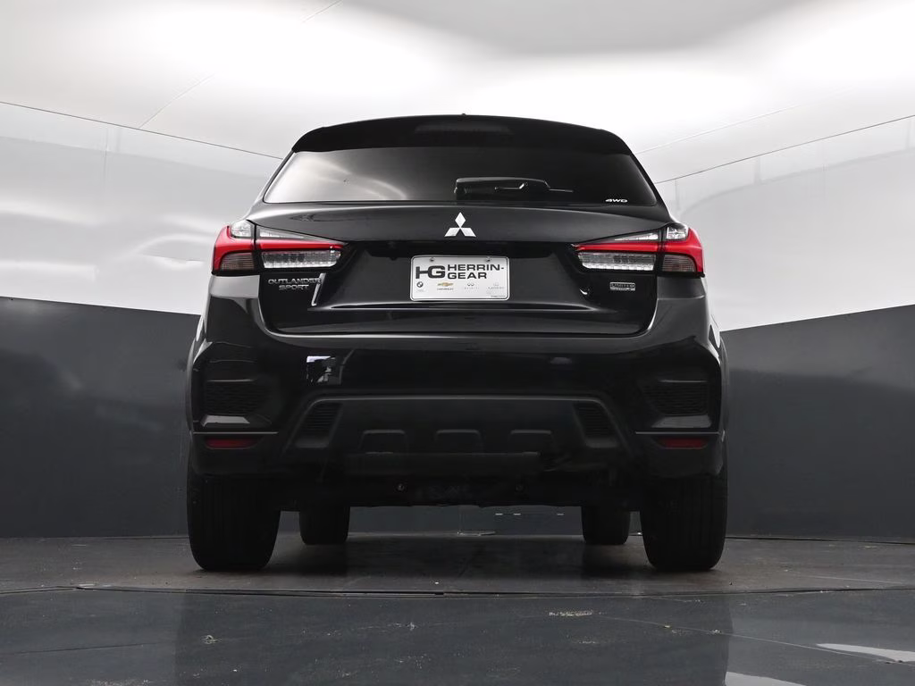 2022 Black Mitsubishi Outlander Sport 2.0 LE 4X4 SUV