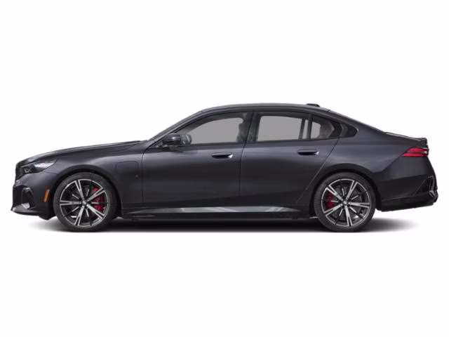 2027 475 BMW 550e AWD Sedan