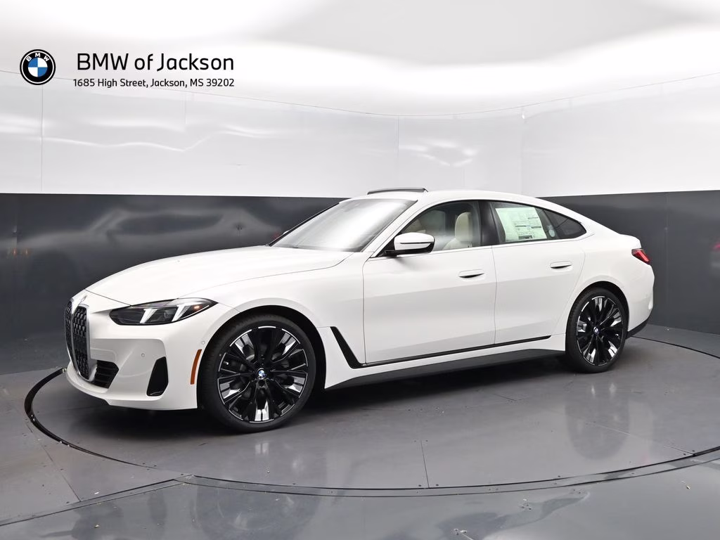 2026 Alpine White BMW 4 Series 430i Gran Coupe RWD Hatchback
