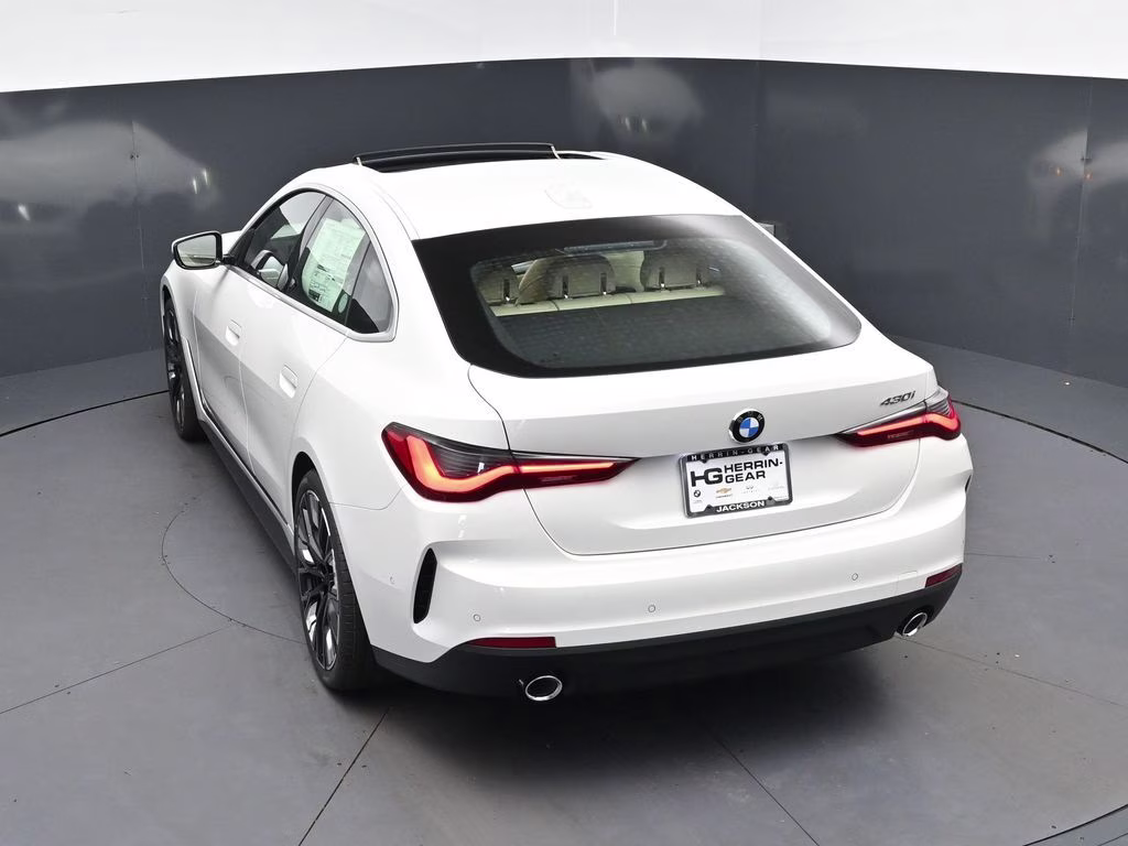 2026 Alpine White BMW 4 Series 430i Gran Coupe RWD Hatchback