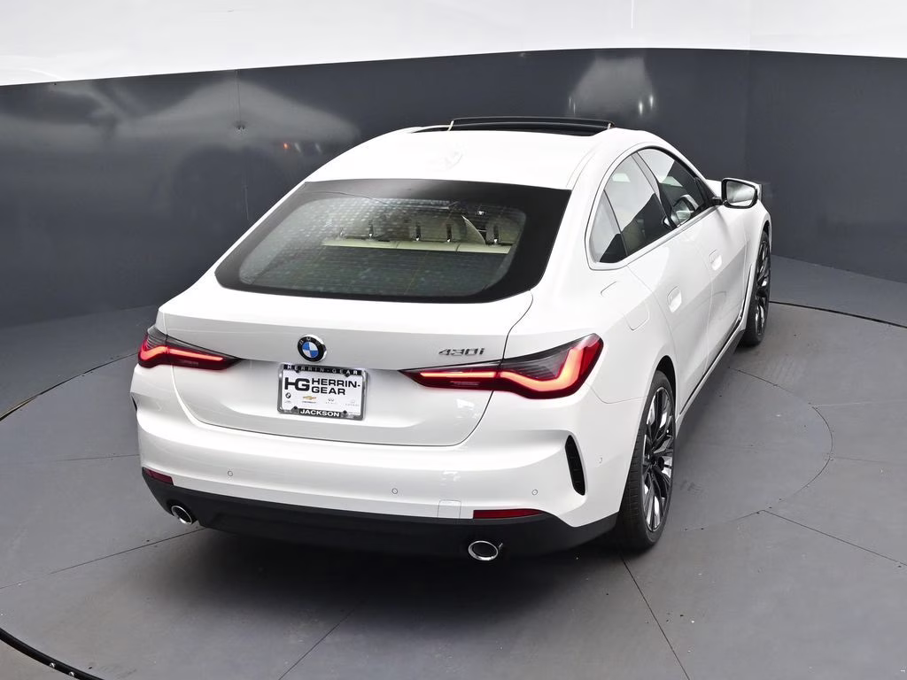 2026 Alpine White BMW 4 Series 430i Gran Coupe RWD Hatchback