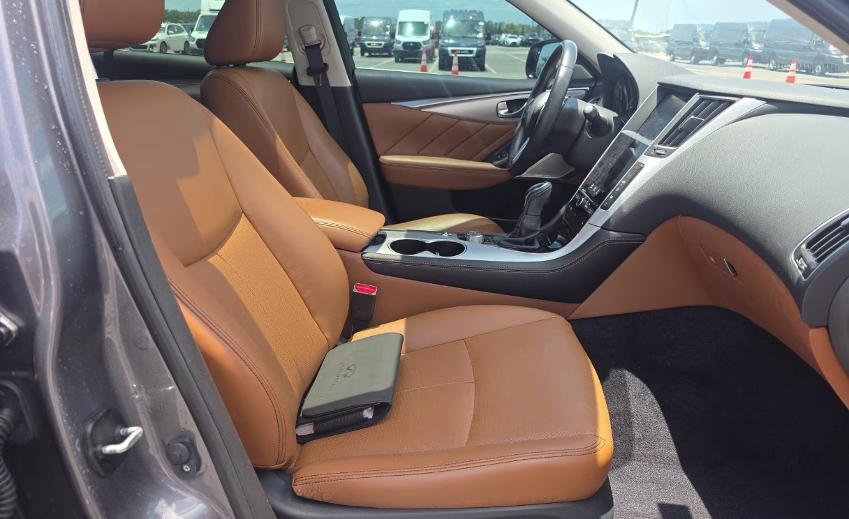 2023 Graphite Shadow INFINITI Q50 LUXE RWD Sedan
