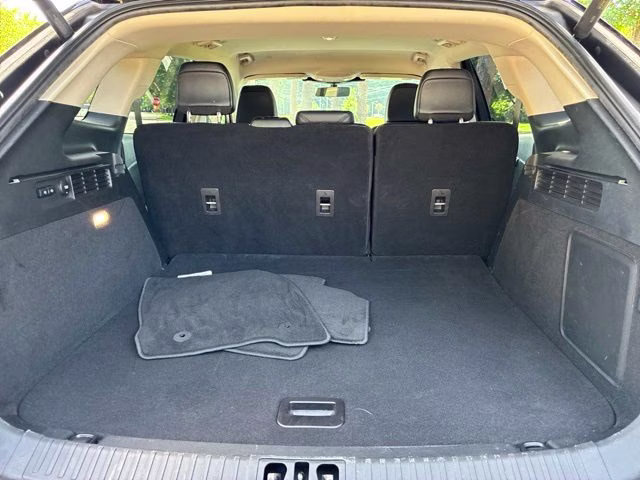 2023 Infinite Black Metallic Clearcoat Lincoln Nautilus Standard AWD SUV