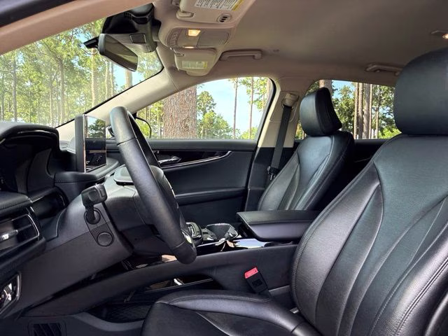 2023 Infinite Black Metallic Clearcoat Lincoln Nautilus Standard AWD SUV