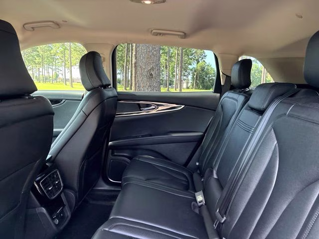 2023 Infinite Black Metallic Clearcoat Lincoln Nautilus Standard AWD SUV