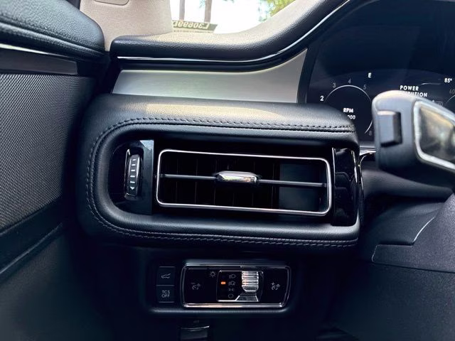 2023 Infinite Black Metallic Clearcoat Lincoln Nautilus Standard AWD SUV