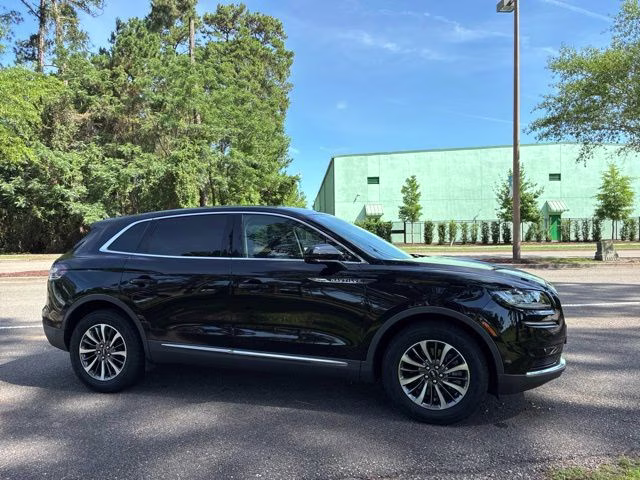 2023 Infinite Black Metallic Clearcoat Lincoln Nautilus Standard AWD SUV