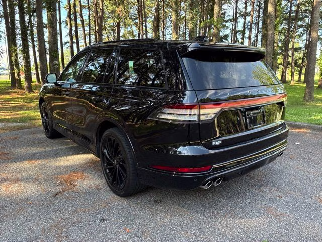 2025 Infinite Black Metallic Clearcoat Lincoln Aviator Reserve AWD SUV