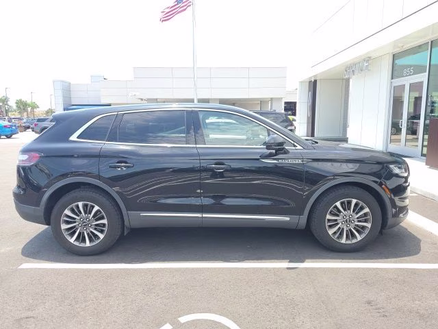 2023 Infinite Black Metallic Clearcoat Lincoln Nautilus Standard AWD SUV
