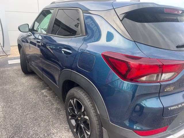 2021 Pacific Blue Metallic Chevrolet Trailblazer LT FWD SUV