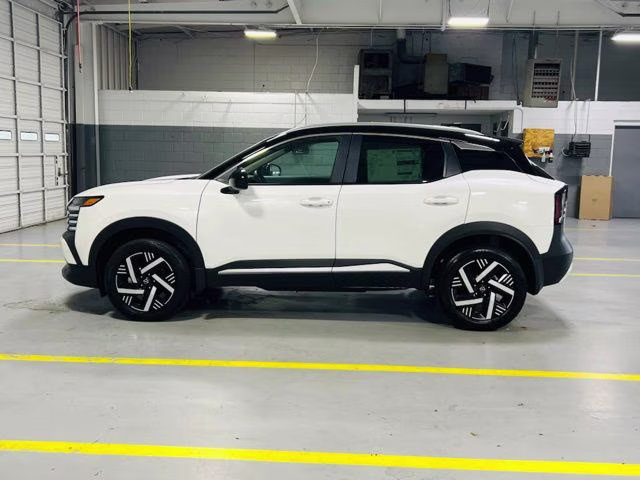 2026 Aspen White/Super Black Nissan Kicks SV FWD SUV