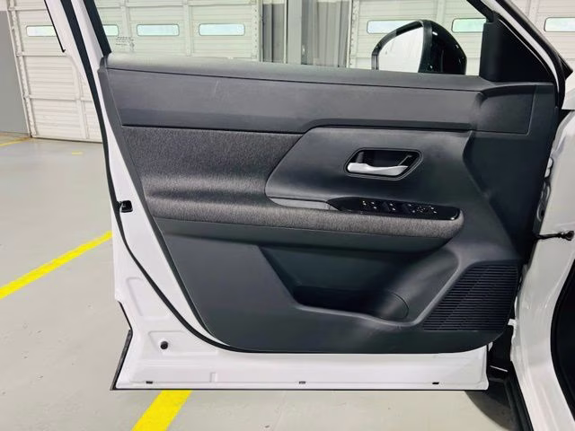 2026 Aspen White/Super Black Nissan Kicks SV FWD SUV