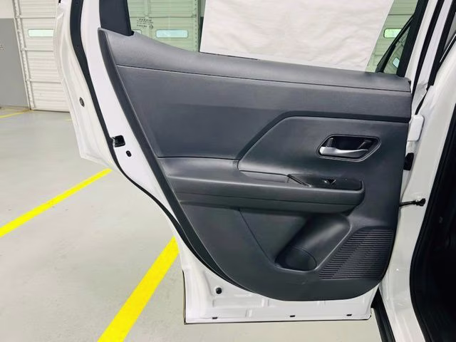 2026 Aspen White/Super Black Nissan Kicks SV FWD SUV