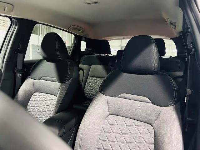 2026 Aspen White/Super Black Nissan Kicks SV FWD SUV