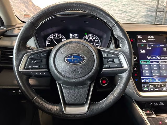 2023 Ice Silver Metallic Subaru Outback Premium AWD SUV