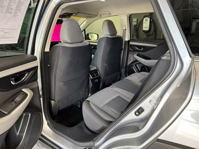 2023 Ice Silver Metallic Subaru Outback Premium AWD SUV