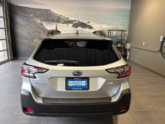 2023 Ice Silver Metallic Subaru Outback Premium AWD SUV