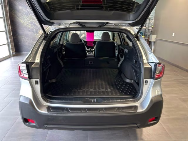 2023 Ice Silver Metallic Subaru Outback Premium AWD SUV