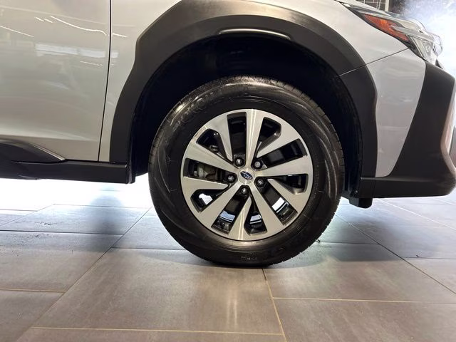 2023 Ice Silver Metallic Subaru Outback Premium AWD SUV