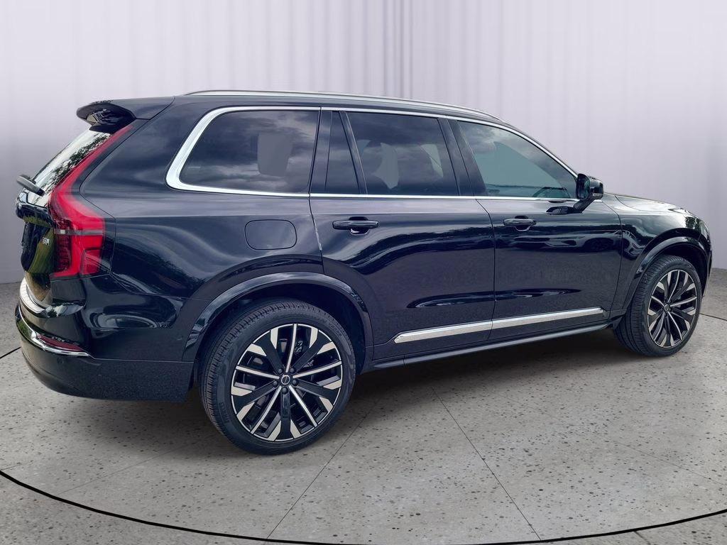 2025 Onyx Black Metallic Volvo XC90 Ultra AWD SUV
