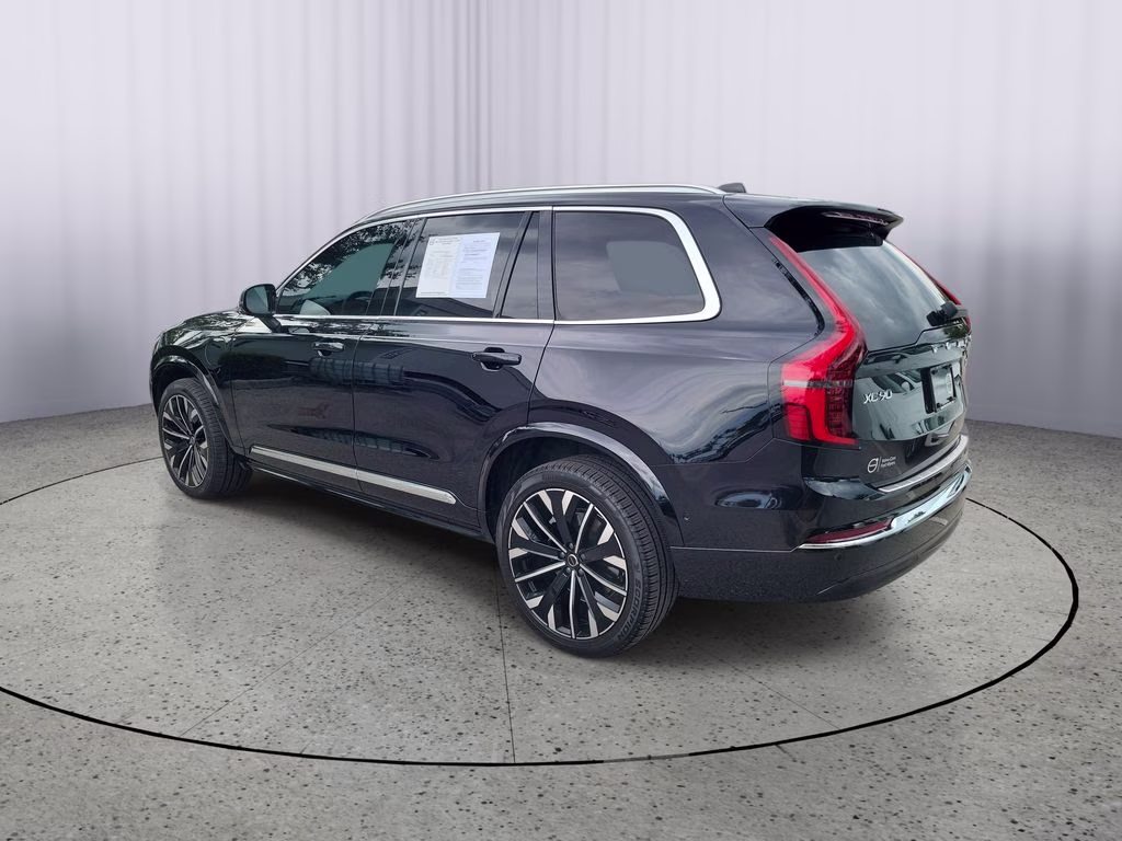2025 Onyx Black Metallic Volvo XC90 Ultra AWD SUV