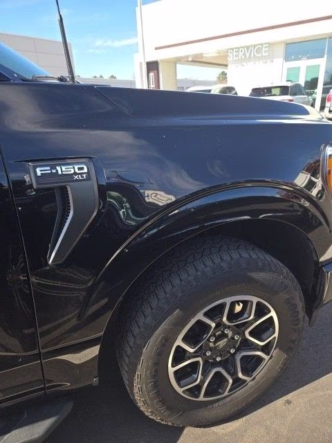2023 Agate Black Metallic Ford F-150 XLT 4X4 Truck