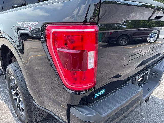 2023 Agate Black Metallic Ford F-150 XLT 4X4 Truck