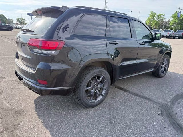 2020 Diamond Black Crystal Pearlcoat Jeep Grand Cherokee Limited X 4X4 SUV