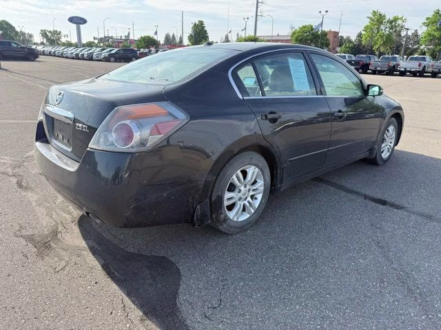 2012 Super Black Nissan Altima 2.5 SL FWD Sedan