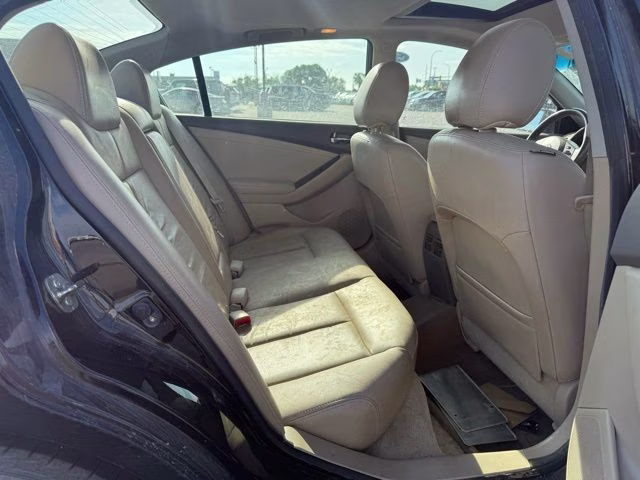 2012 Super Black Nissan Altima 2.5 SL FWD Sedan
