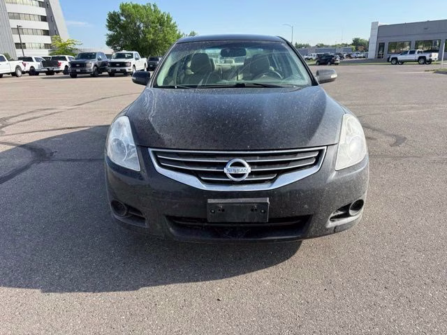2012 Super Black Nissan Altima 2.5 SL FWD Sedan