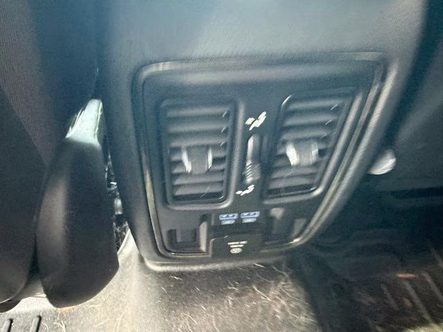 2020 Diamond Black Crystal Pearlcoat Jeep Grand Cherokee Limited X 4X4 SUV