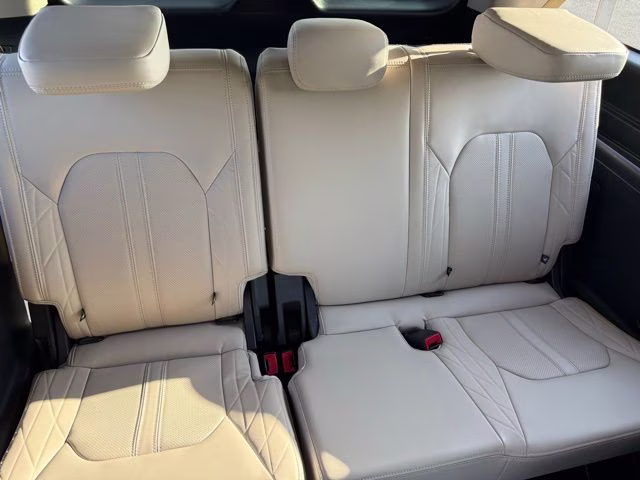 2023 Agate Black Metallic Ford Expedition Max Platinum 4X4 SUV