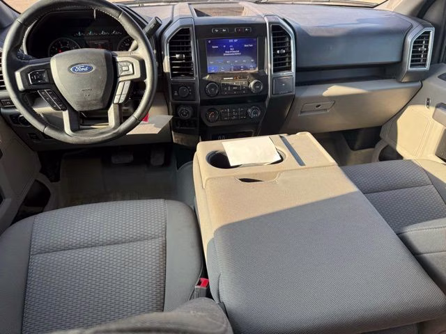 2020 Oxford White Ford F-150 XLT 4X4 Truck