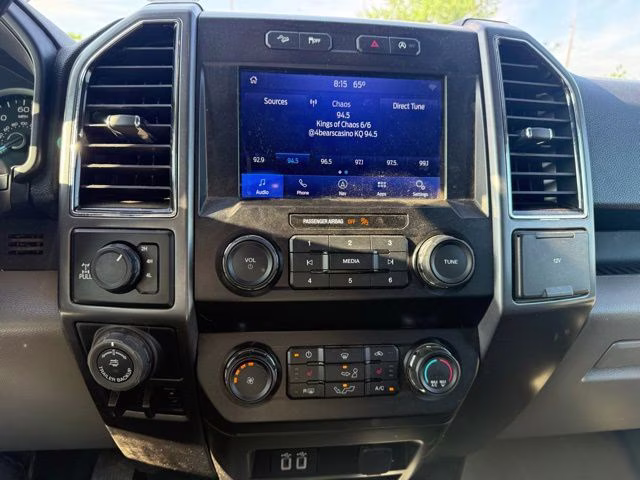 2020 Oxford White Ford F-150 XLT 4X4 Truck