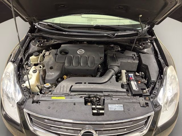 2012 Super Black Nissan Altima 2.5 SL FWD Sedan