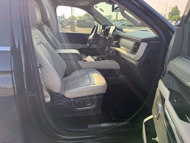 2023 Agate Black Metallic Ford Expedition Max Platinum 4X4 SUV