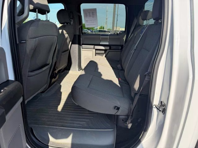 2020 Oxford White Ford F-150 XLT 4X4 Truck