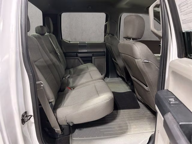 2020 Oxford White Ford F-150 XLT 4X4 Truck