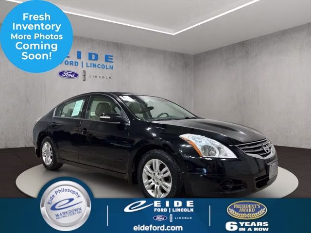2012 Nissan Altima's photo