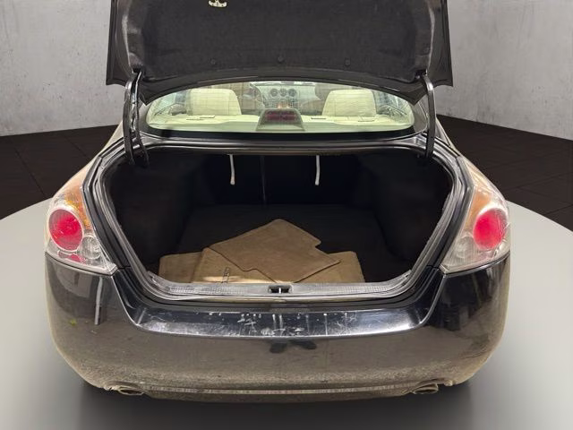 2012 Super Black Nissan Altima 2.5 SL FWD Sedan