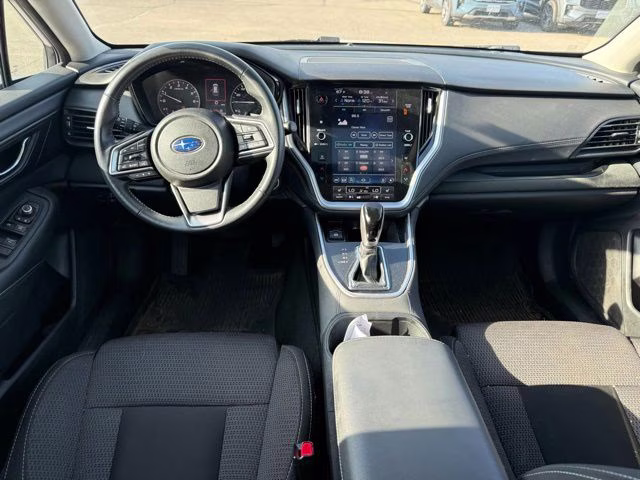 2024 Crystal White Pearl Subaru Outback Premium AWD SUV