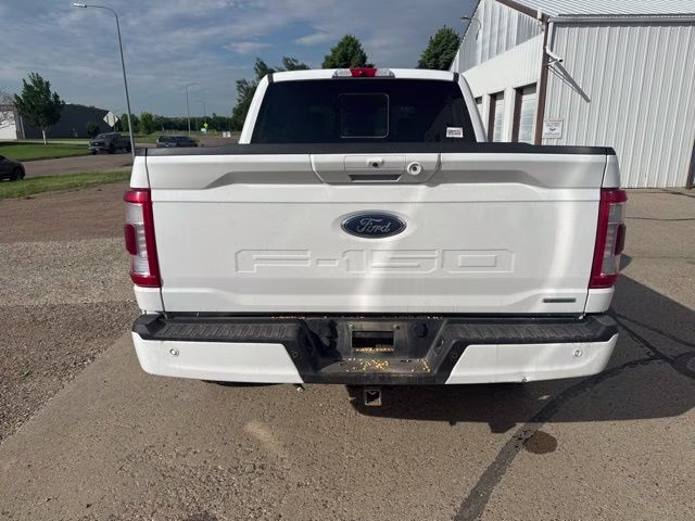 2021 Oxford White Ford F-150 Lariat 4X4 Truck