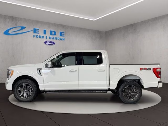 2021 Oxford White Ford F-150 Lariat 4X4 Truck