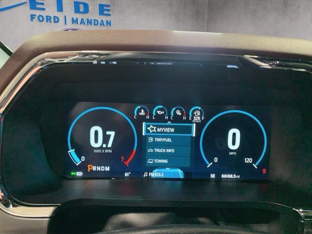 2021 Oxford White Ford F-150 Lariat 4X4 Truck